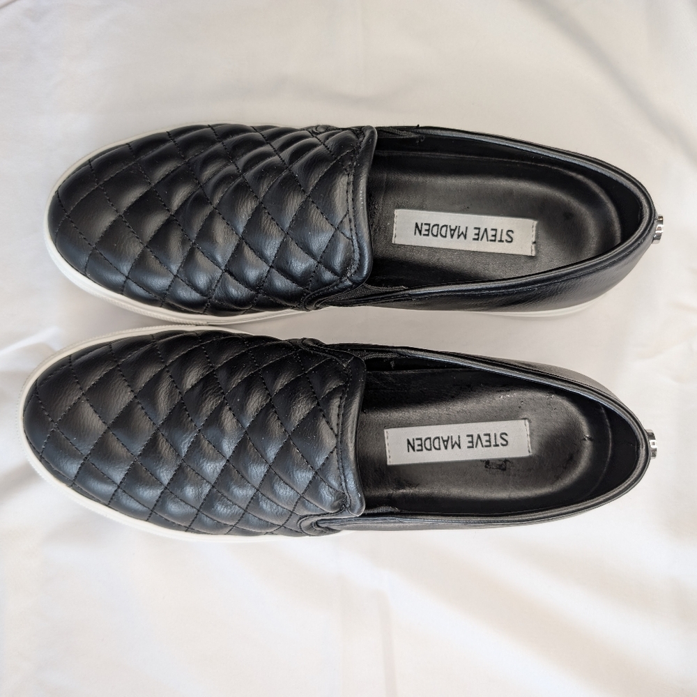 UEC Steve Madden Ecentrcq Black
